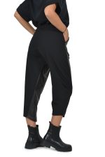 Black baggy cropped sweatpants - Image 4