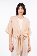 Μπεζ κιμονό με μοτίφ στην πλάτη