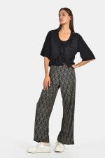 Straight geometric print pants