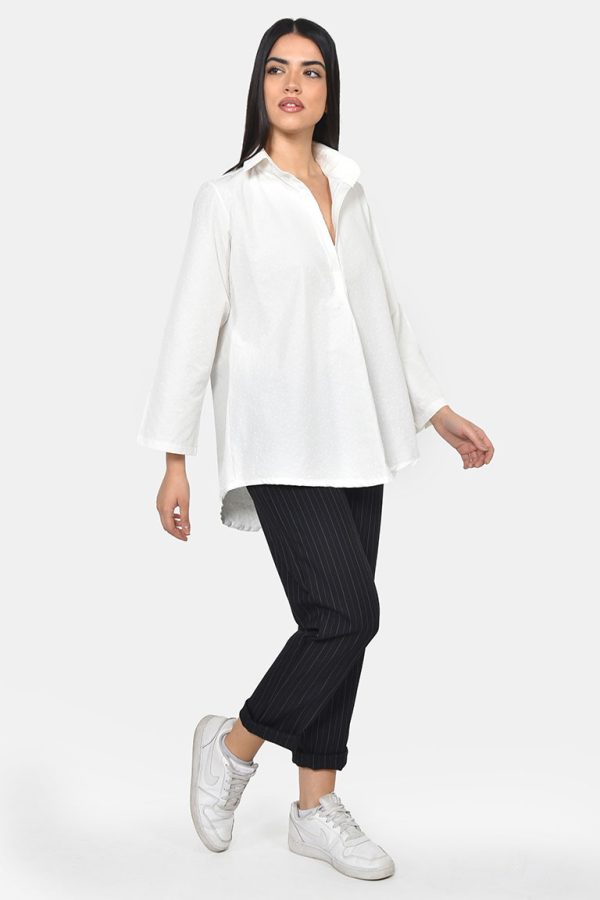 Μαύρο ριγέ παντελόνι σε ανδρική γραμμή