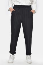 Μαύρο ριγέ παντελόνι σε ανδρική γραμμή - Image 2