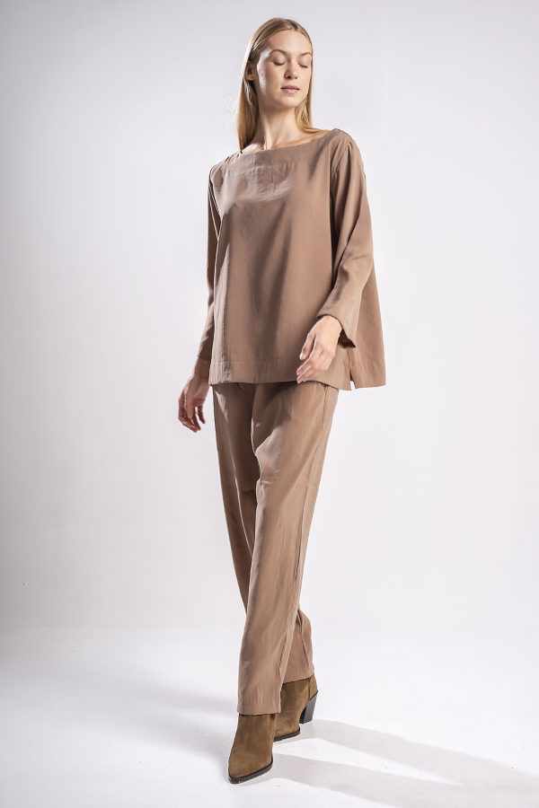 Beige cupro (peach touch) buggy pants